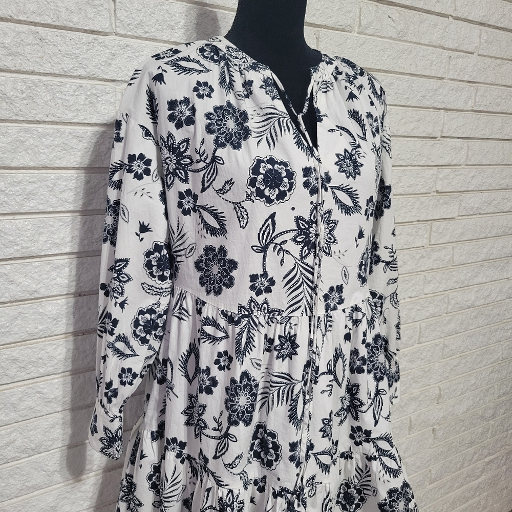 Glamorous blkwhite Bohemian Gypsy floral flowey tiered dress sz 4